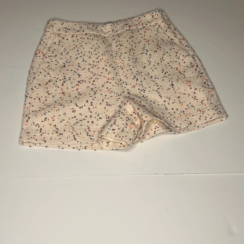 Express Cream Tweed Skirt with Colorful Accents - Picture 7 of 8